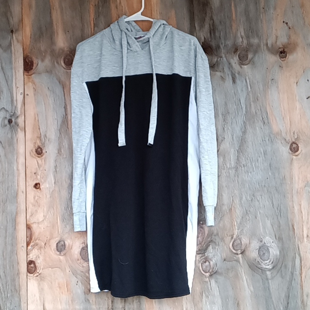 Long sleeve hooded winter dress